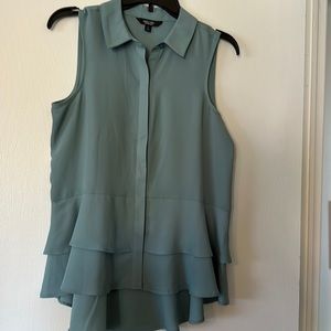 Women’s sleeveless top